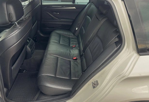 BMW Seria 5 cena 47900 przebieg: 335010, rok produkcji 2011 z Gliwice małe 742